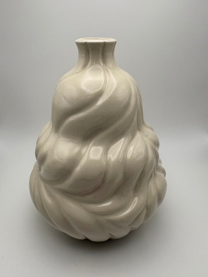 Flowing Waves Porcelain Vase