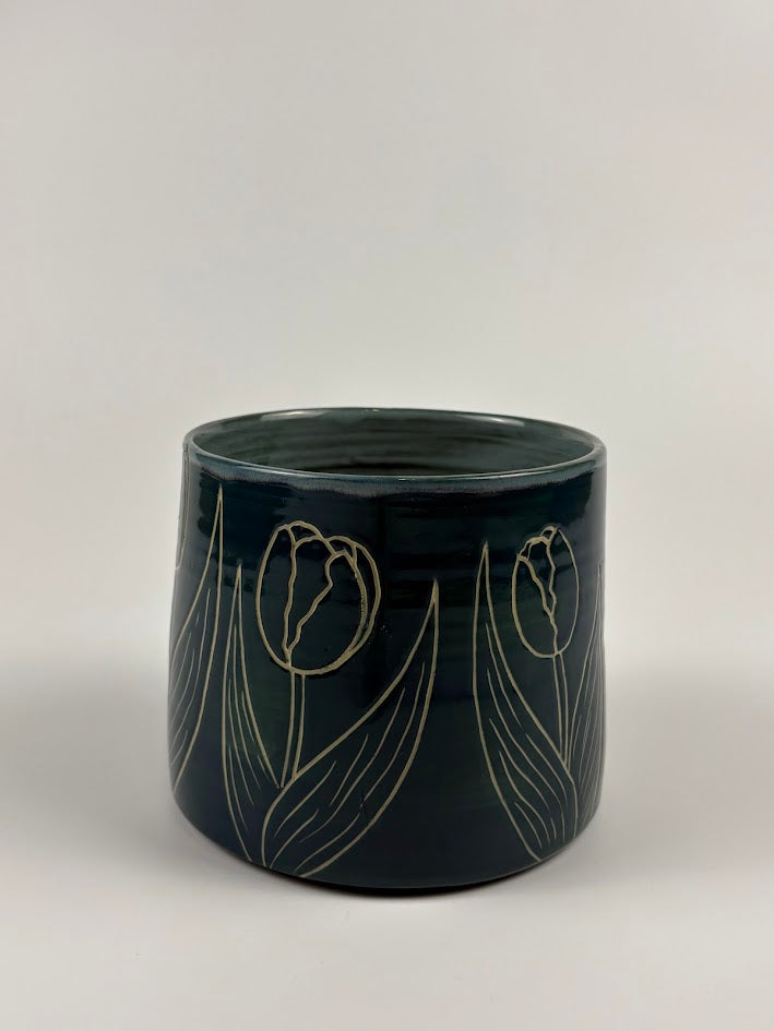 Carved Tulips Utensil Holder