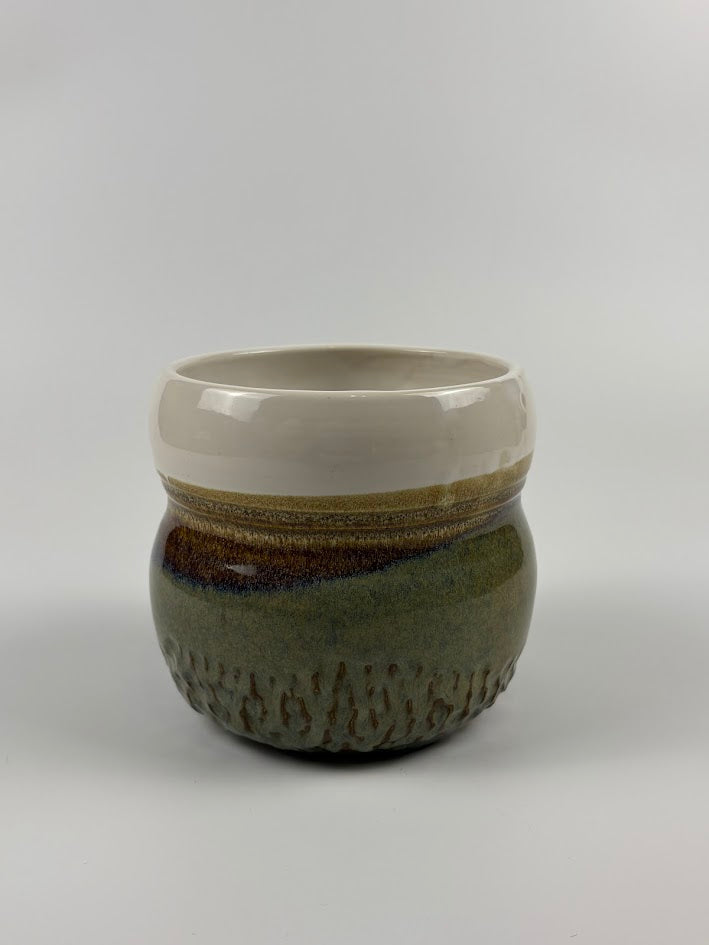 Carved Layers Utensil Holder