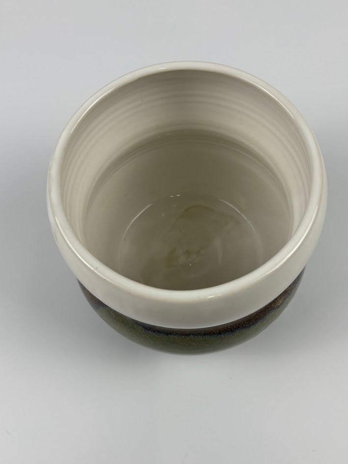 Carved Layers Utensil Holder