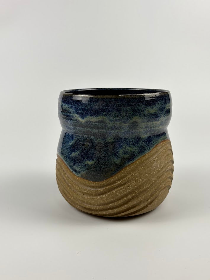 Carved Waves Utensil Holder *Seconds*