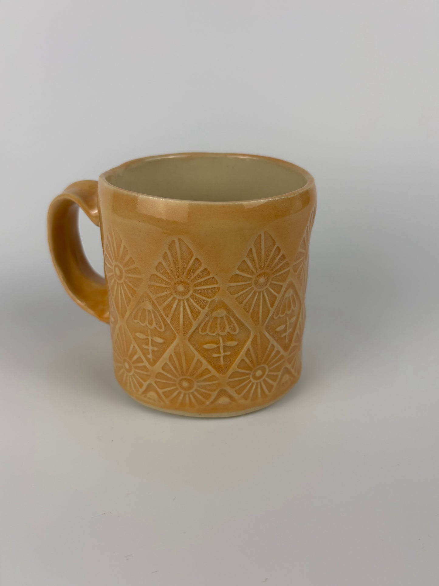 Peach Hand Stamped Daisy Mug