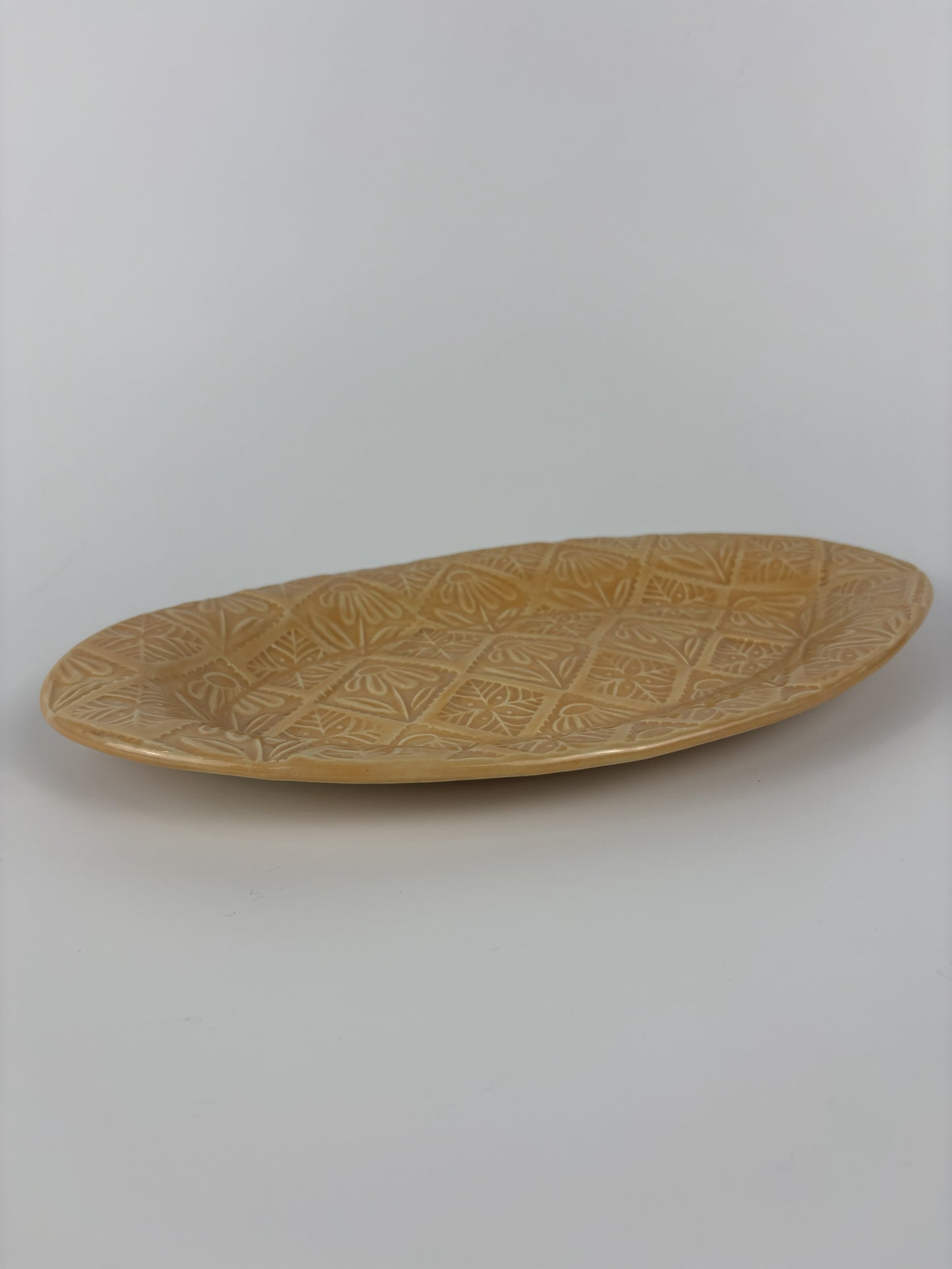 Medium Daisy Stamped Plate
