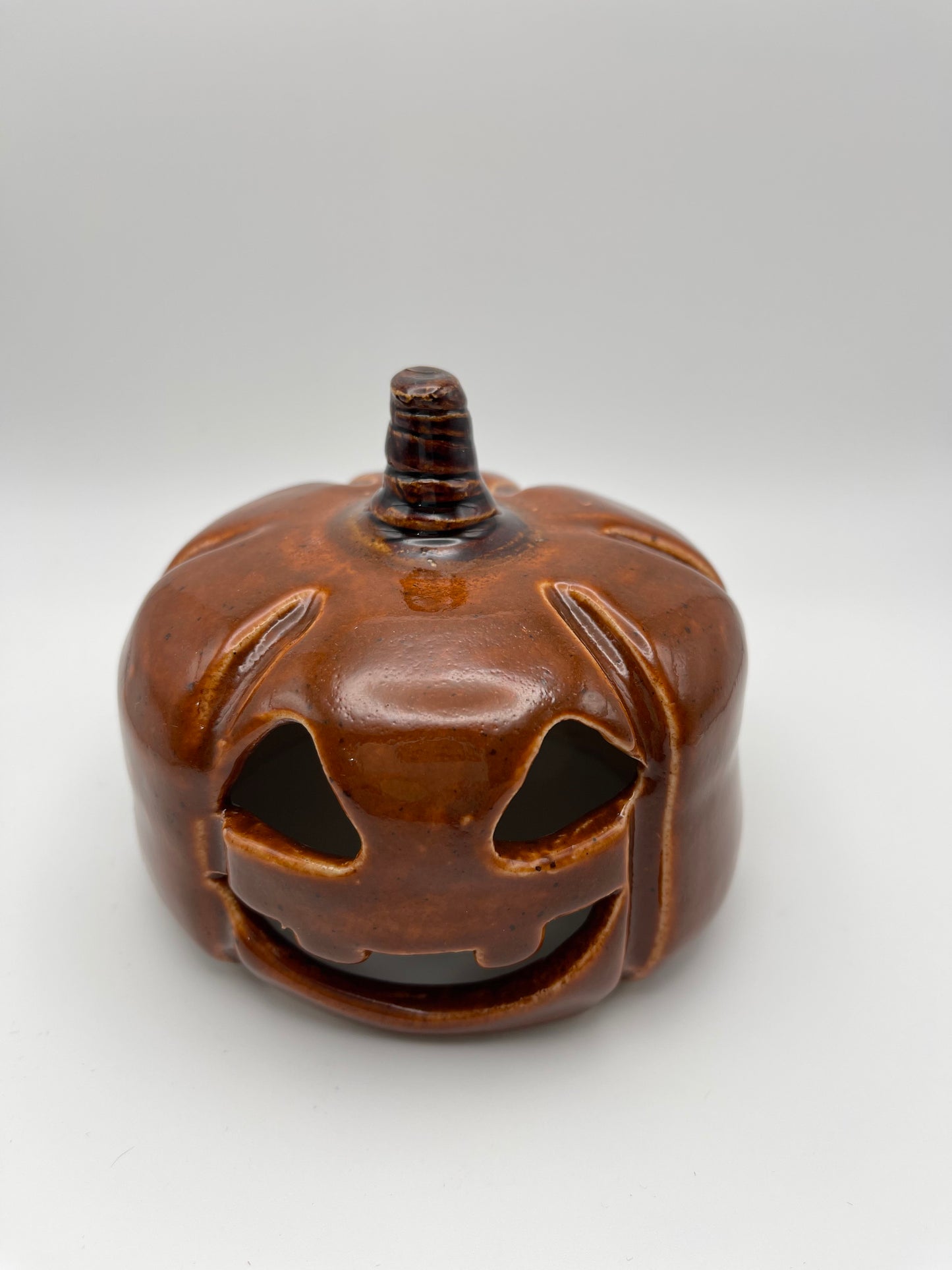 "Amber" Medium Pumpkin Luminary