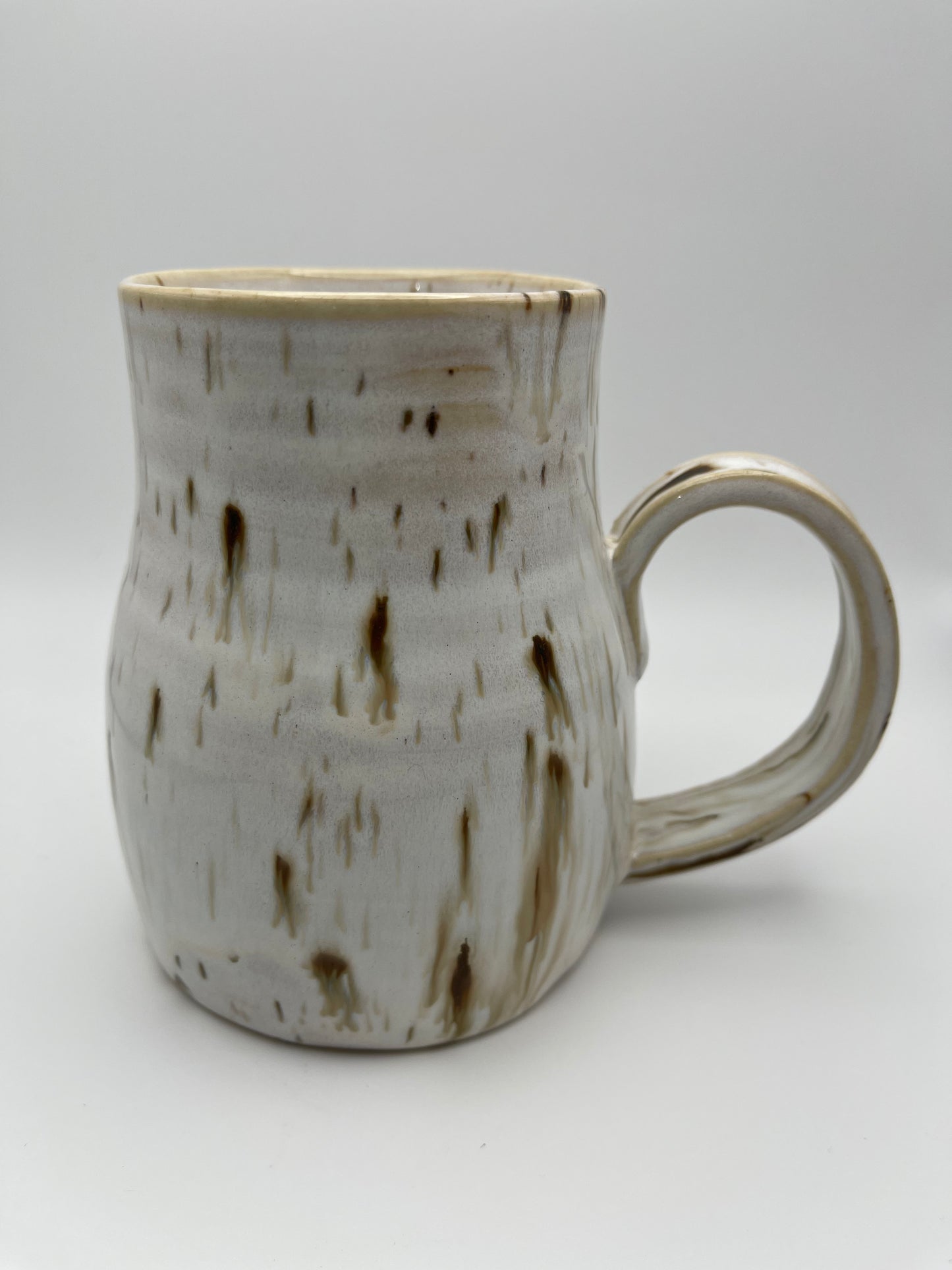 Medium Autumn Leaf Mug in Birch