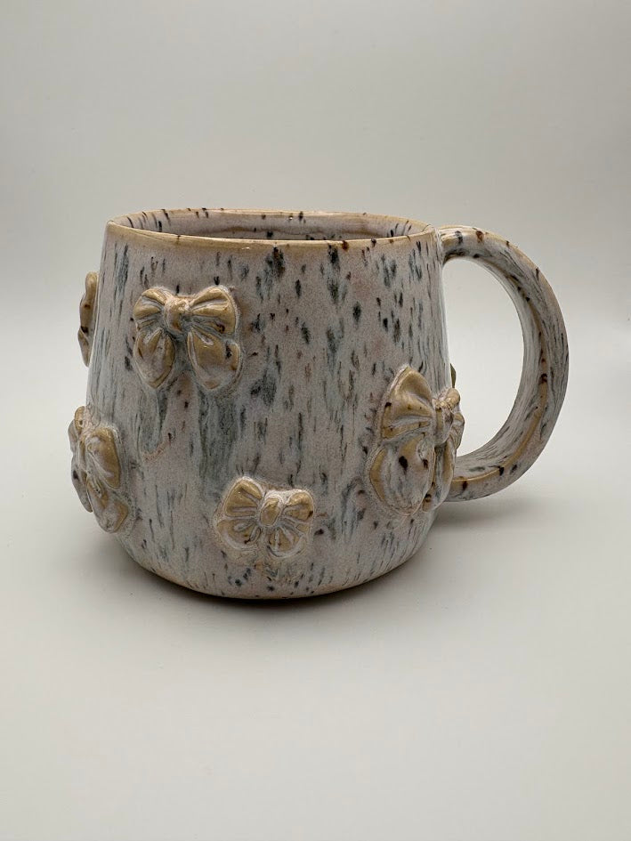 Spotted "Salty, Defiant, and Extremely Noncompliant" Bow Mug